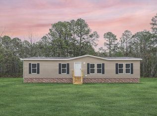 240 Johnson Ln, Pineville, SC 29468