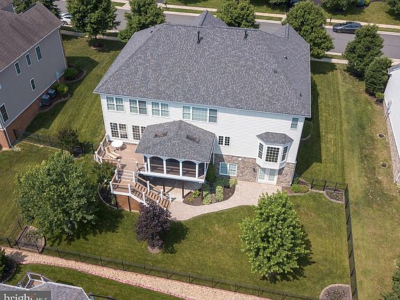2nd image of 23078 Meriweather Ct