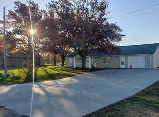 4085 W Airport Rd, Grand Island, NE 68803