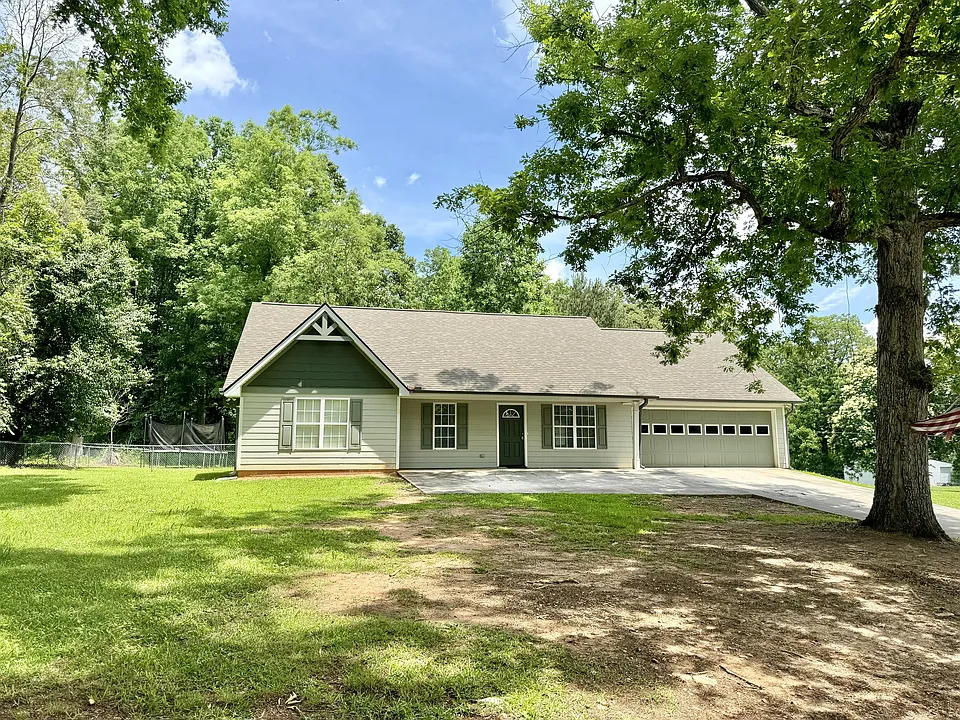 2051 Snapping Shoals Rd