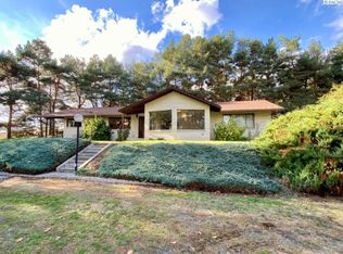 6272 Sand Rd, Pullman, WA 99163