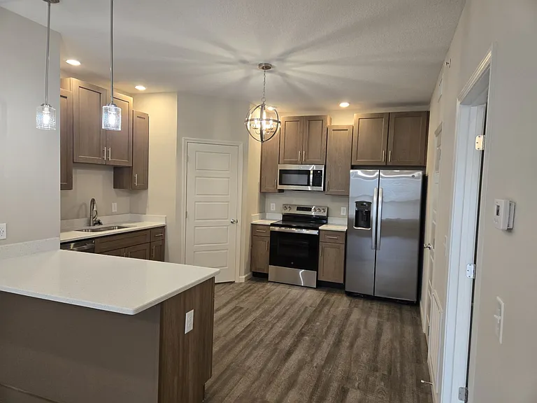 Sinclair Ridge Apartments — Photo 22
