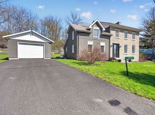 4519 Portland Ave, South Frontenac, ON K0H 1V0