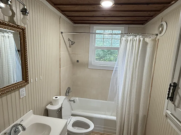 4303 Warrenton Rd — Photo 7