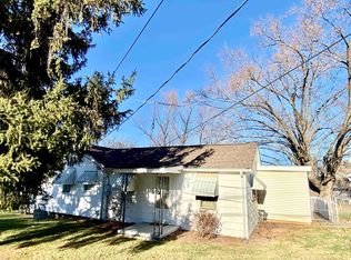 24 Locust St, Fishersville, VA 22939