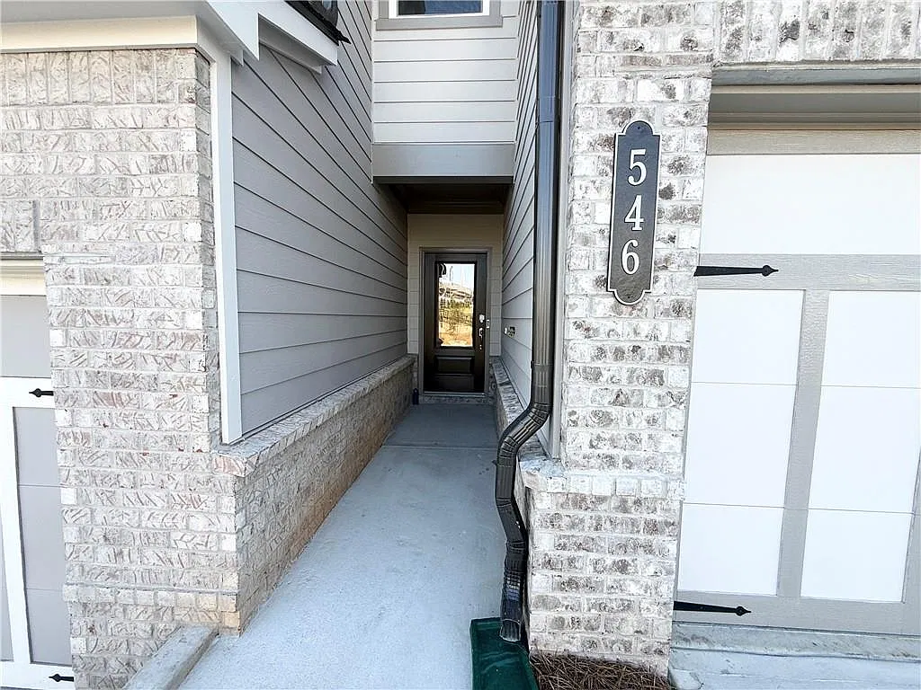 3 bed, 2.5 bath, 1825 sqft, $2,475 — Photo 4