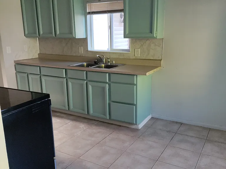 3353 Jefferson Ave #2 — Photo 8