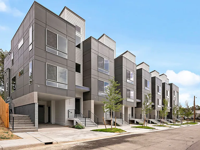 5355 W 12th Ave — Photo 1