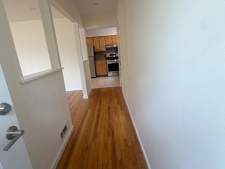 268 Chesterton Ave #1 — Photo 10