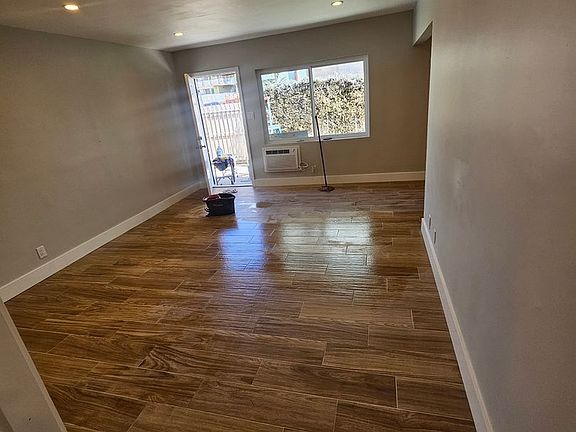 3rd image of 1136 W 120th St #1
