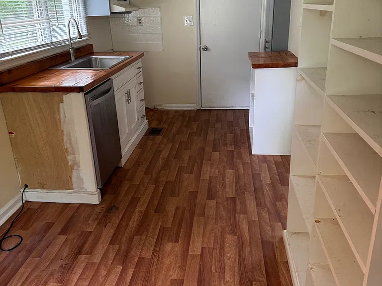 129 Rusk St — Photo 5