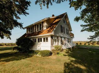 1125 N Brickyard Rd, North East, PA 16428