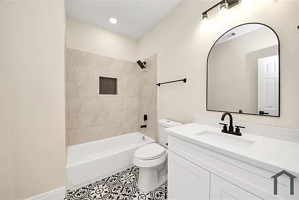 3810 Hiford Dr #A — Photo 28