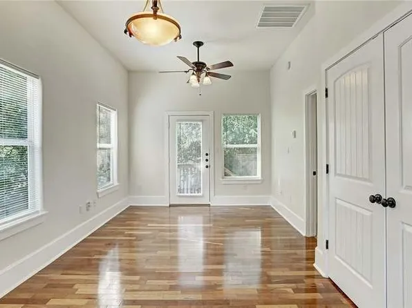 1611 Ulit Ave #B, Austin, TX 78702