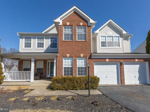 4 Denton Ct, Fredericksburg, VA 22405