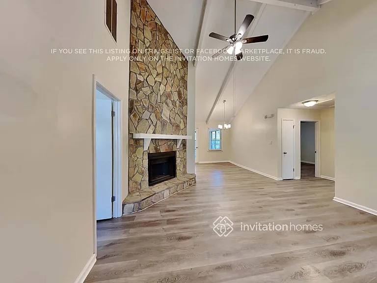 2638 Windmere Dr — Photo 4