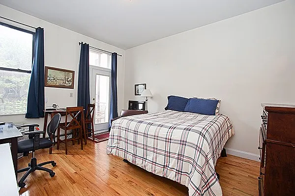 Rented by Weinstein Realty Group | media 32