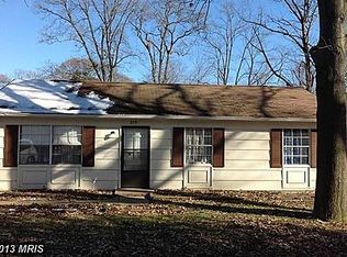 259 10th St, Pasadena, MD 21122