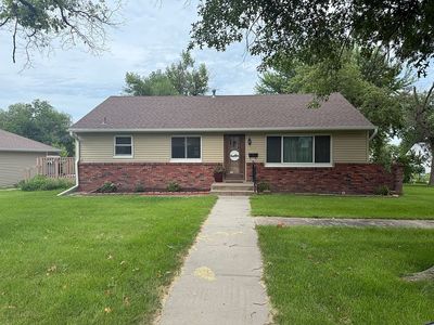1404 14th St, Aurora, NE, 68818