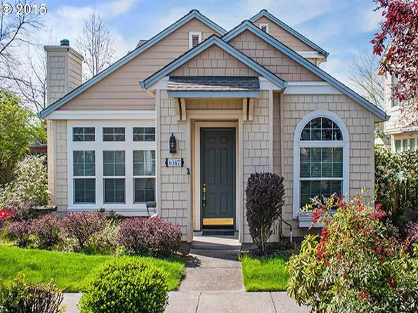 6347 NE Copper Beech Dr, Hillsboro, OR 97124
