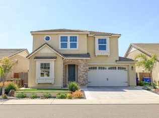 2124 Starlight Dr, Modesto, CA 95357