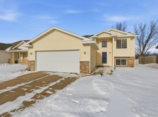 6743 Black Spruce St, Saint Cloud, MN 56303