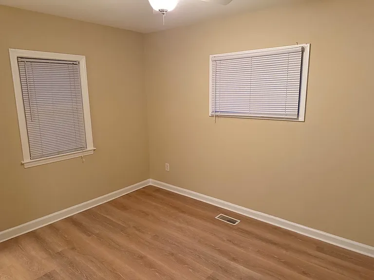 3117 Tryon Rd — Photo 8