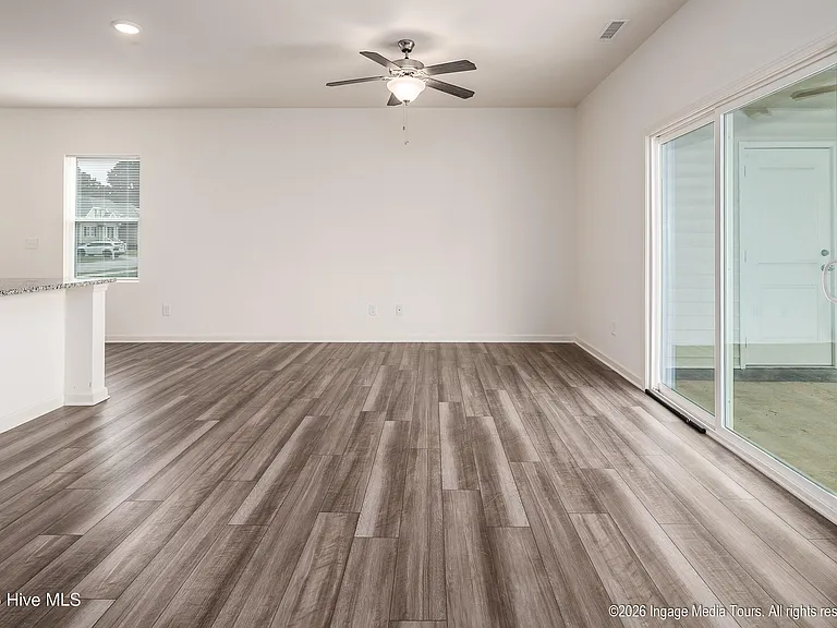 3413 Baybrooke Dr #A — Photo 12