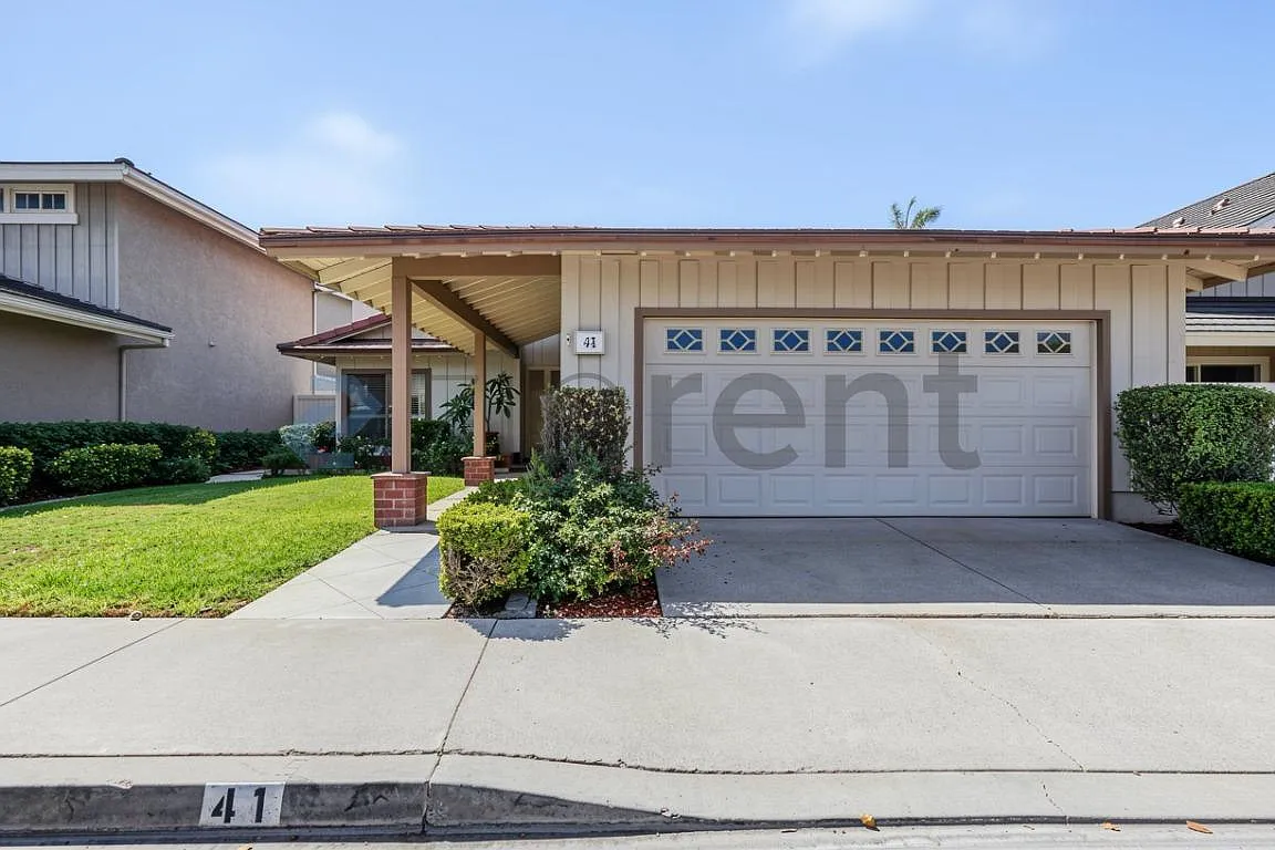 4 bed, 1808 sqft, $5,488 — Photo 1