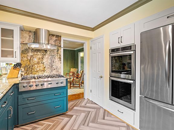 5th image of 10626 Valley Forge Dr