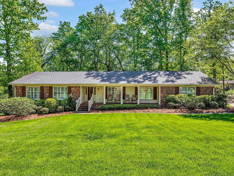 1st image of 22 Jamestown Dr