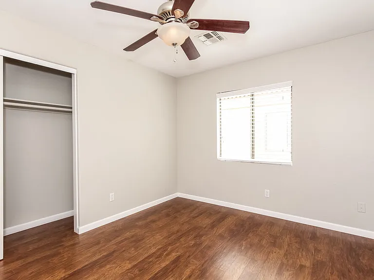 12417 W Larkspur Rd — Photo 12