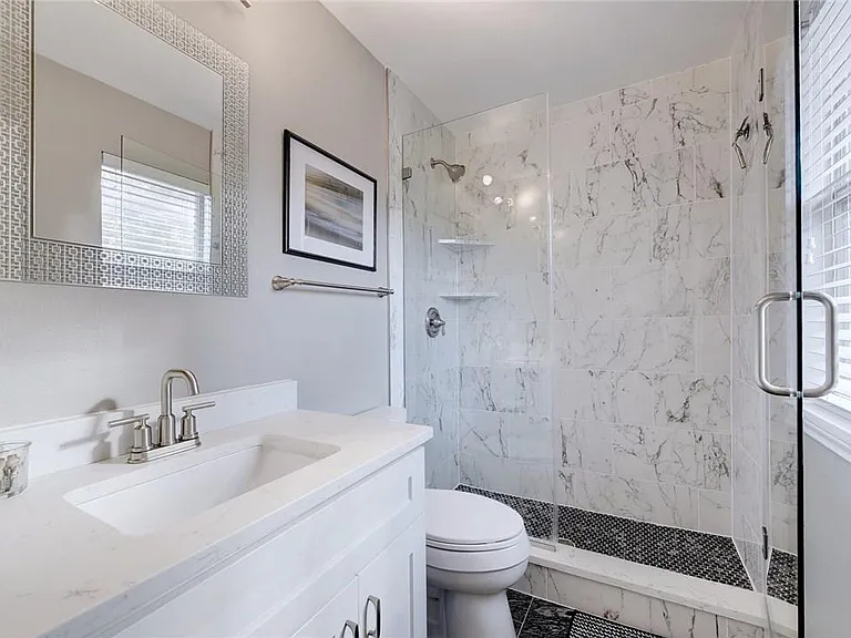 1700 Perez St #A — Photo 17