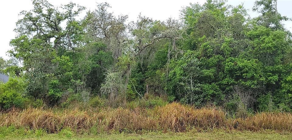 1st image of Spruce Rd Lot 2