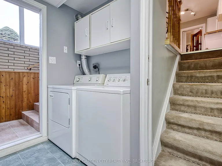 38 Cypress St #LOWER — Photo 5