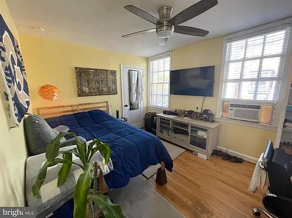 3426 O St NW, Washington, DC 20007