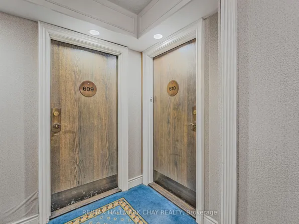 65 Ellen St #610, Barrie, ON L4N 3A5