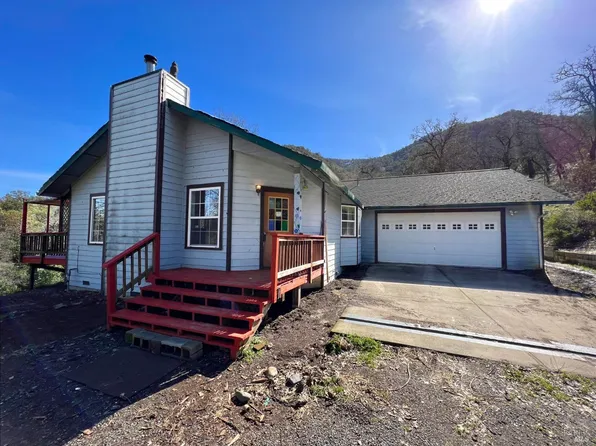 7820 Lakeside Drive, Ukiah, CA 95482