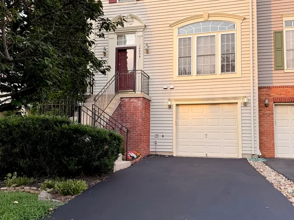 14406 Fowlers Mill Dr, Gainesville, VA 20155