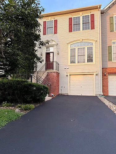 14406 Fowlers Mill Dr Photo 1