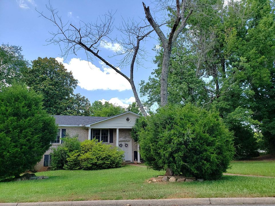 1st image of 102 Brentwood Way