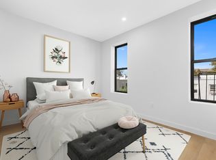 48-50 41st St #3B, Sunnyside, NY 11104
