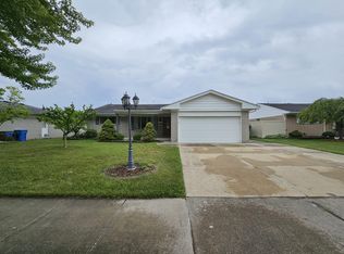 26795 Cecile St, Dearborn Heights, MI 48127