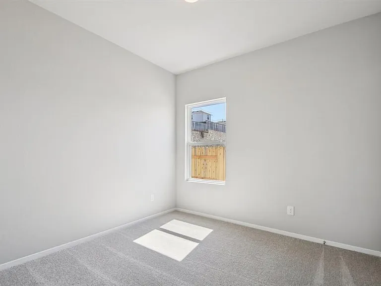 11913 Ellena Cv — Photo 18