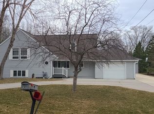 1403 21st St SW, Austin, MN 55912