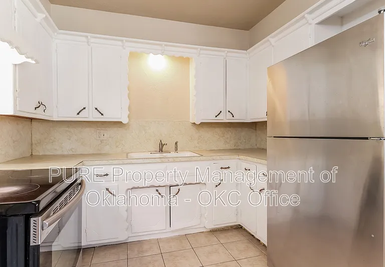 3906 S Hudson Ave — Photo 7