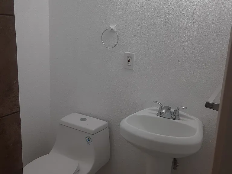 6760 Smith Ave — Photo 10