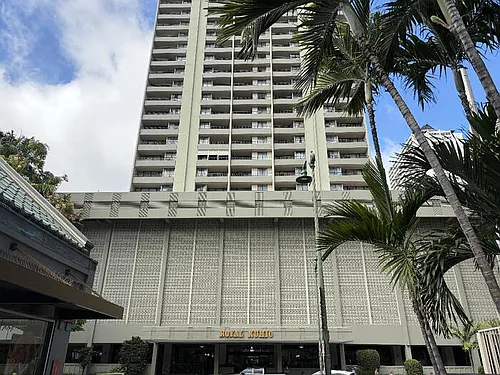 2240 Kuhio Ave Photo 1