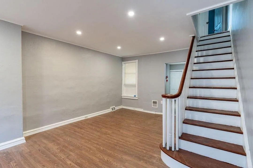 2835 Winton St — Photo 3