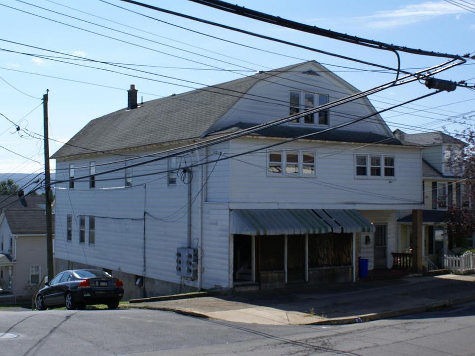 2nd image of 191 E Grove St